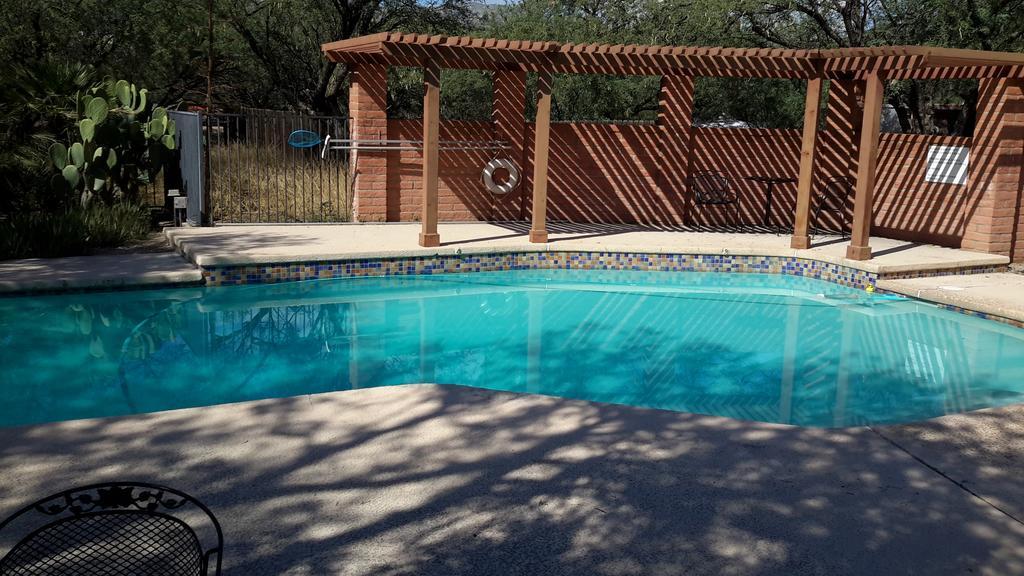 Desert Trails Bed & Breakfast Tanque Verde Exterior photo