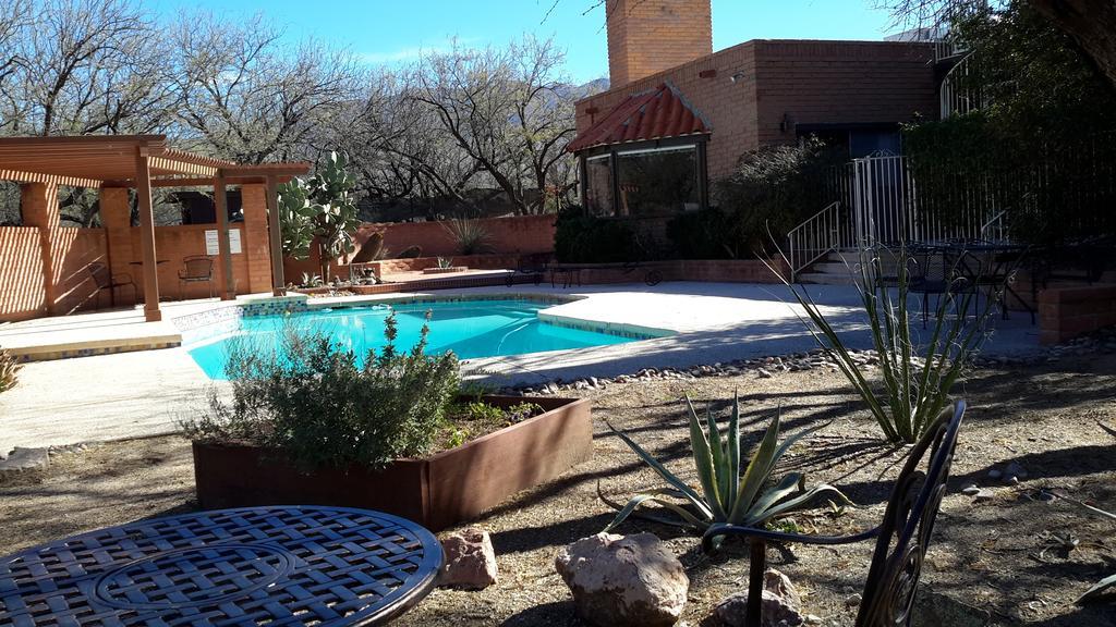 Desert Trails Bed & Breakfast Tanque Verde Exterior photo